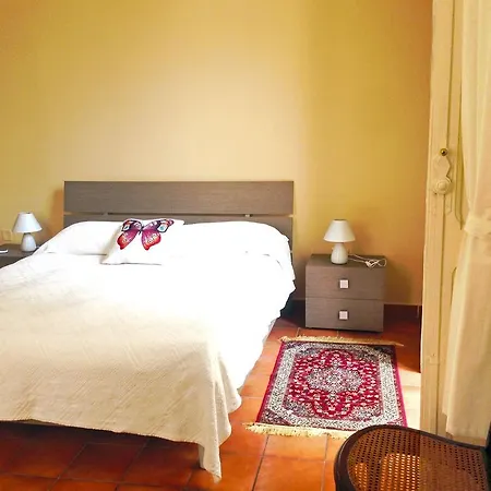 Bed & Breakfast House *