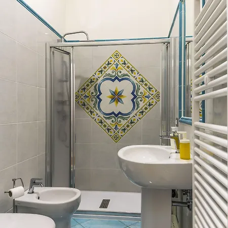 House Салерно